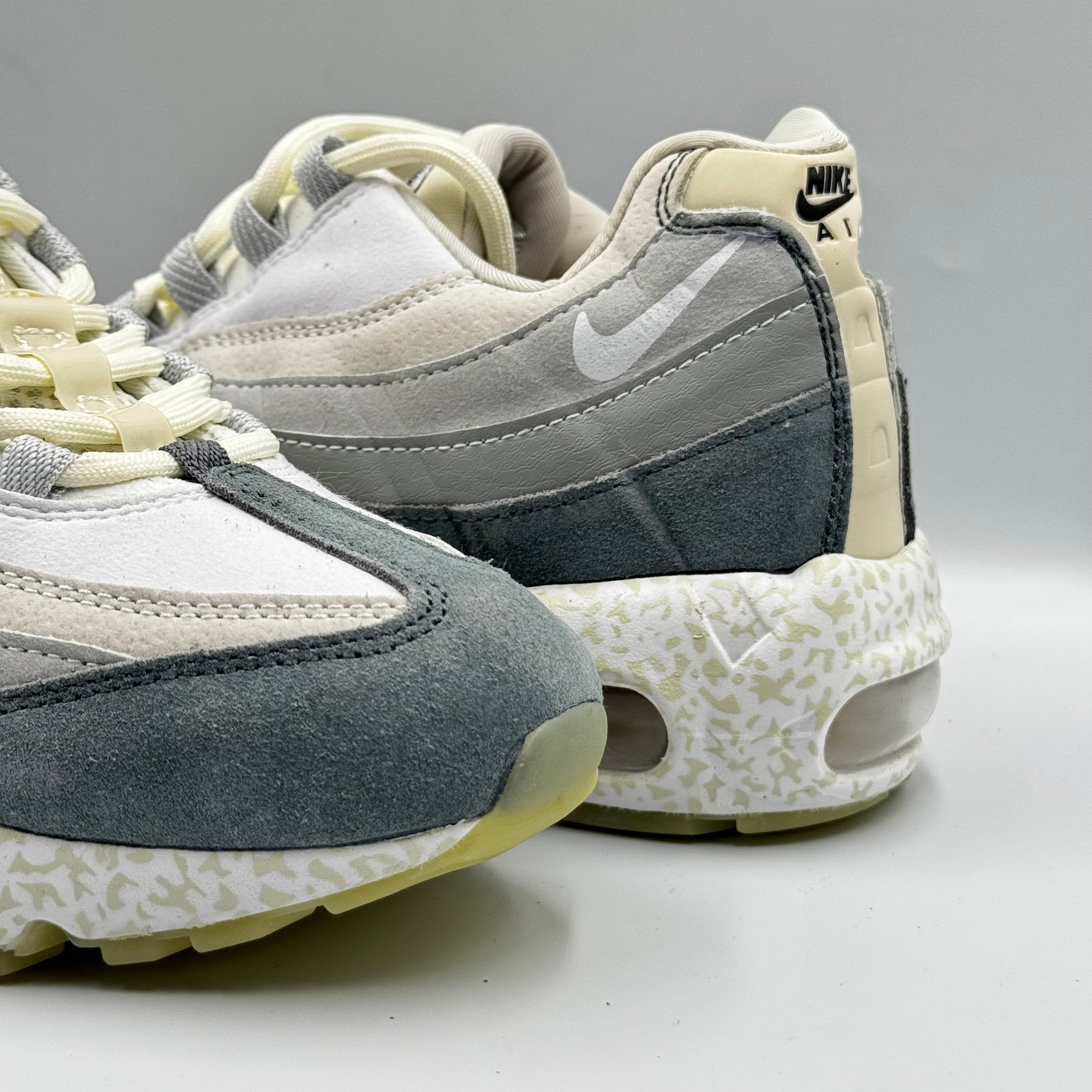 AIR MAX 95 ANTOMY LIGHTBONE 🦴