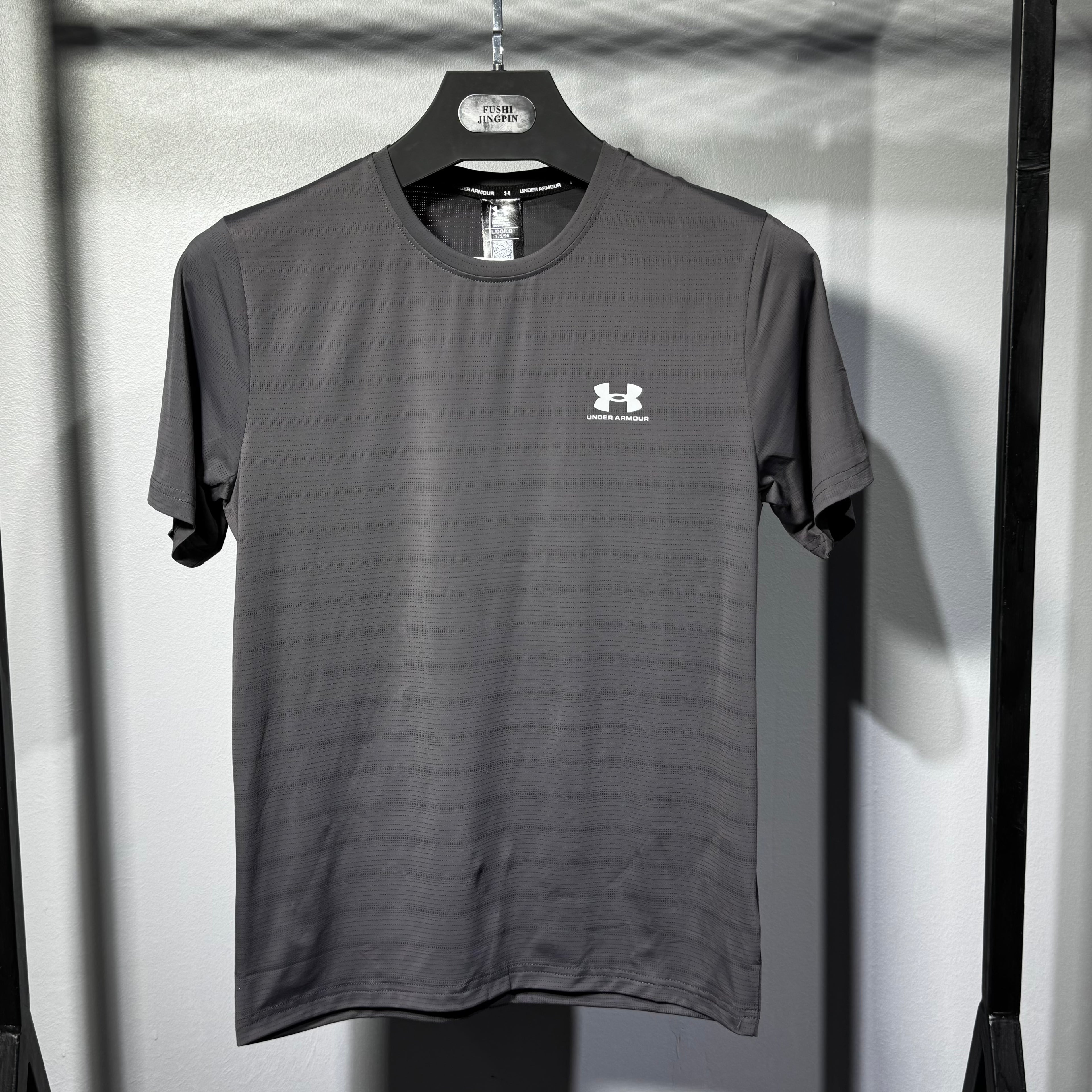 T'SHIRT UNDER ARMOUR GRIS SOURIS