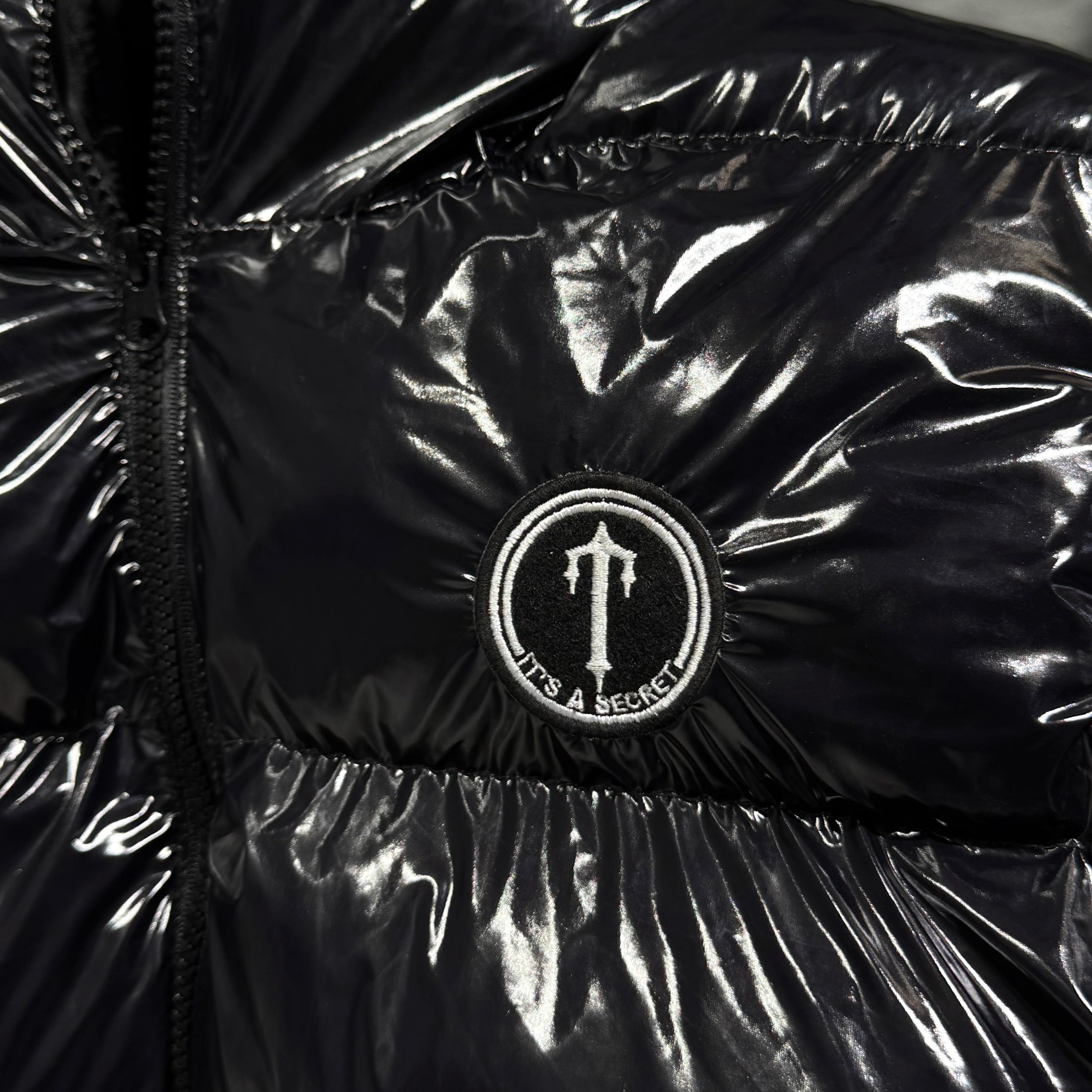 TRAPSTAR SHINY PUFFER JACKET