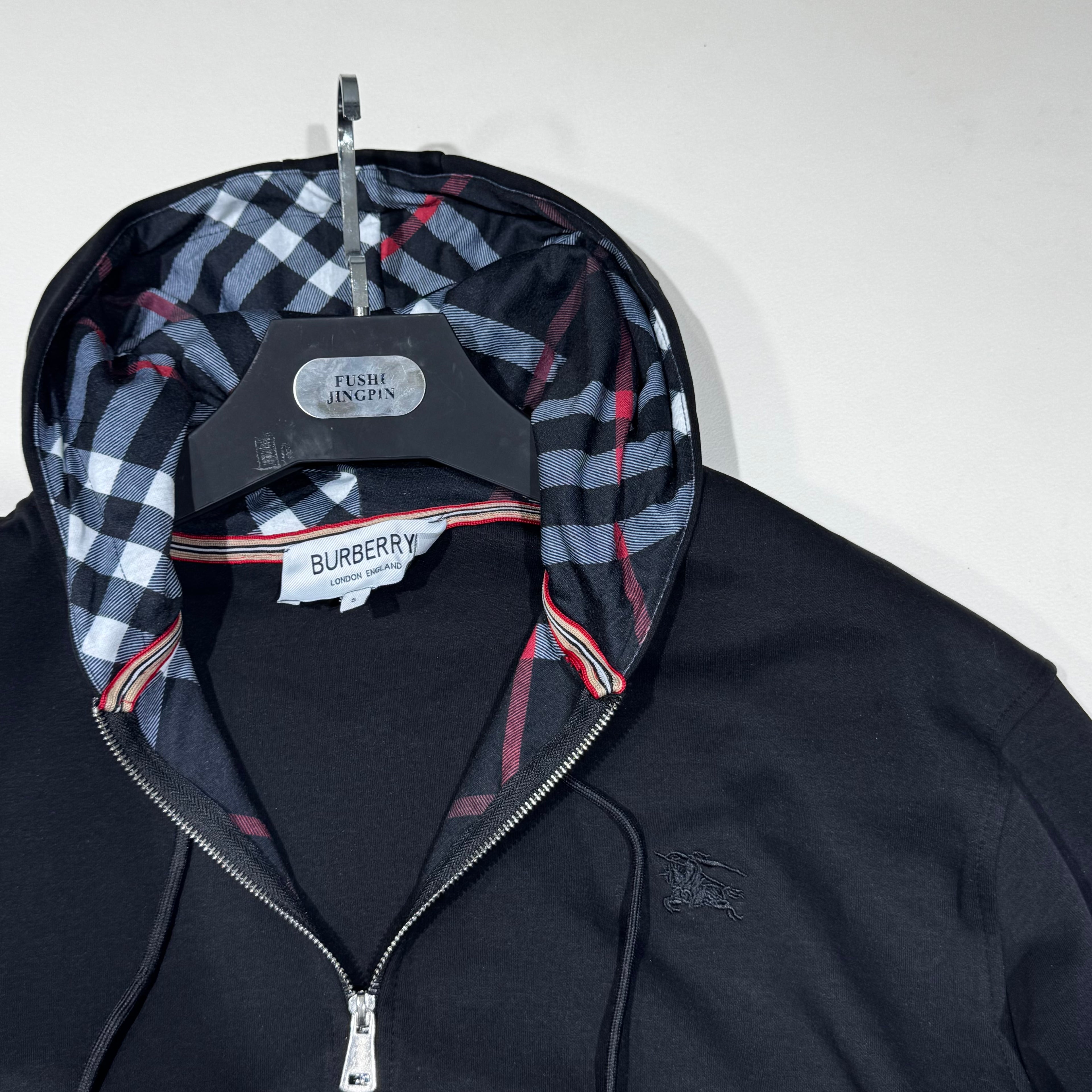 BURBERRY ZIP UP HOODIE BLACK