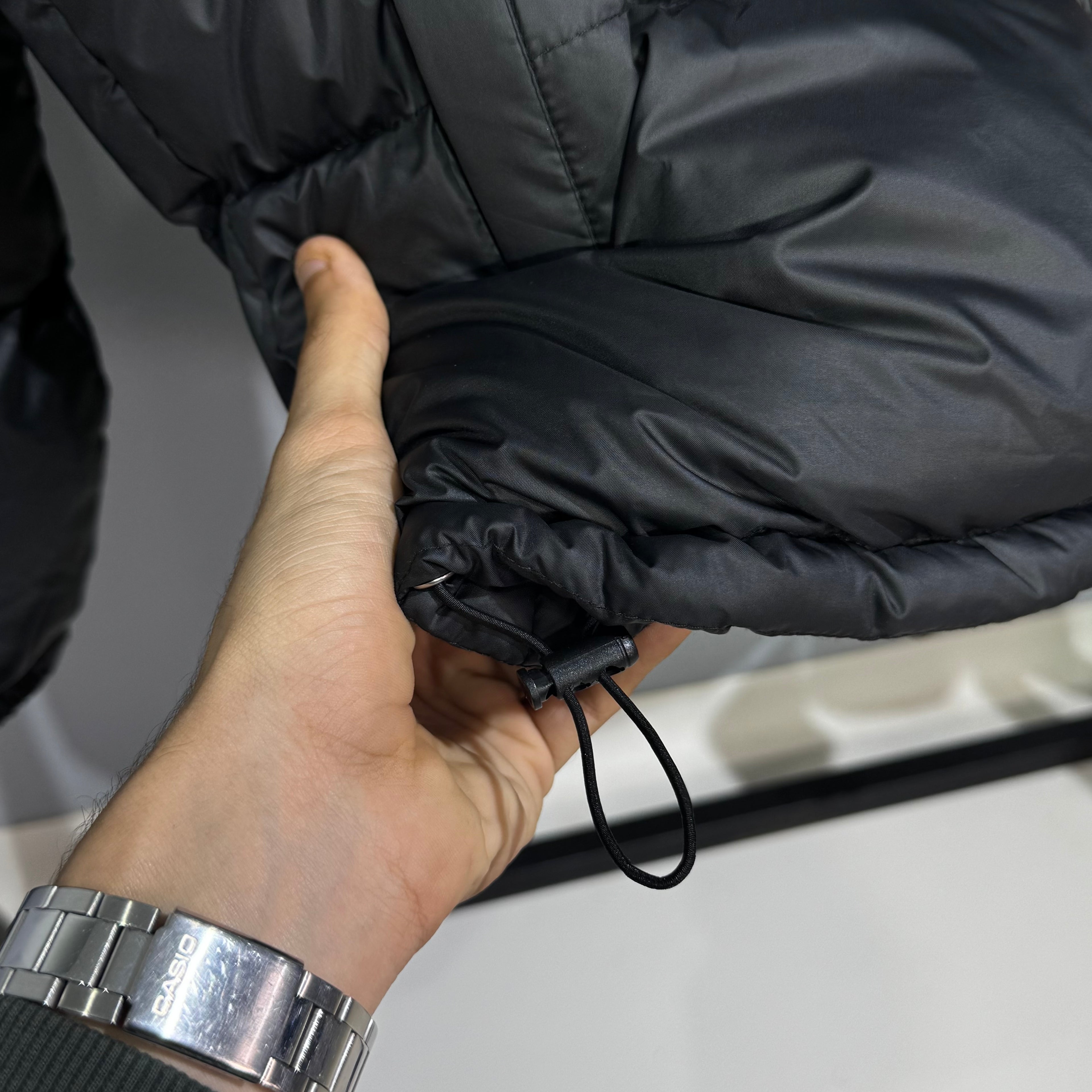 TNF 700 PUFFER JACKET BLACK